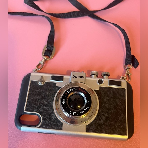 Emily In Paris “Vintage Camera” iPhone XR phone case - Picture 7 of 12
